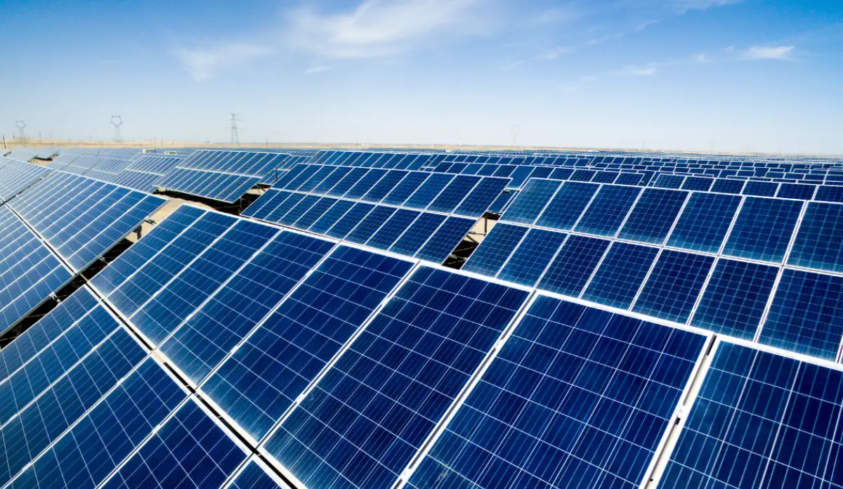 Solar Tracking Panels Array Utility Farm